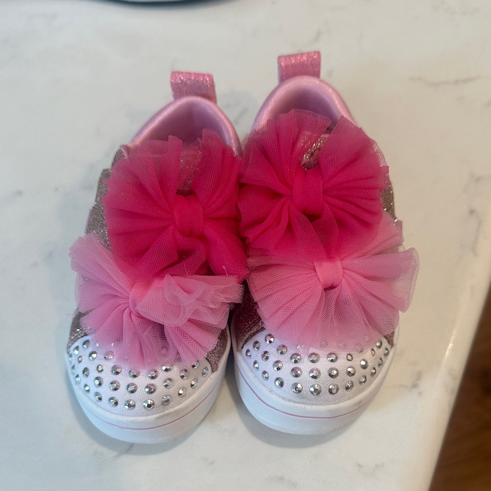 Pink Kids Shoes that LIGHT UP Size 5